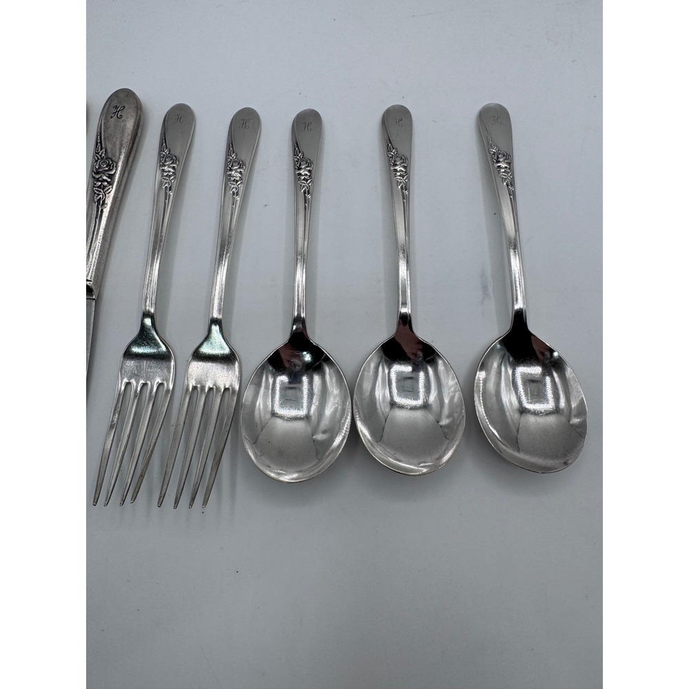 Vintage Rogers‎ Silverplate Flatware Mixed Lot Monogram H Floral Pattern 8 Pc - Picture 2 of 10